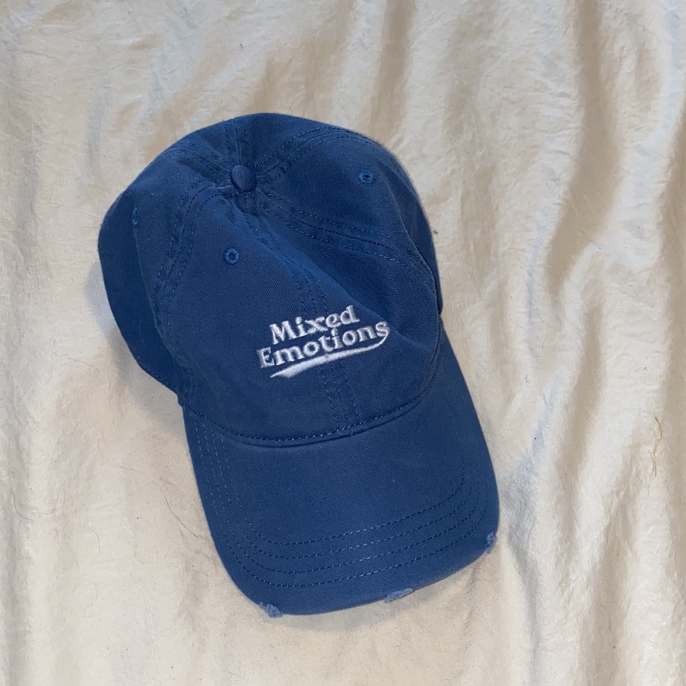 Blue baseball cap - Picture 2 of 2